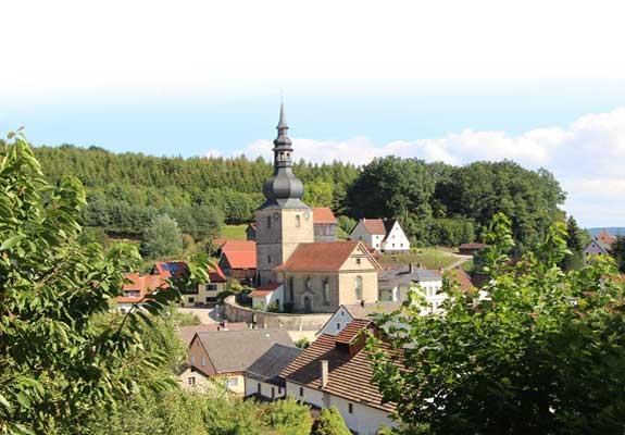 In den nahegelegenen Städten  Bayreuth, Kulmbach, Bamberg und Nürnberg gibt es viele Möglichkeiten, einen ganzen Tag zu verbringen.
